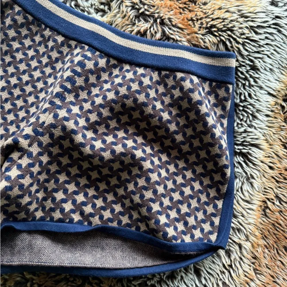 Upside Interstella Pierre Short‎ - Picture 3 of 6